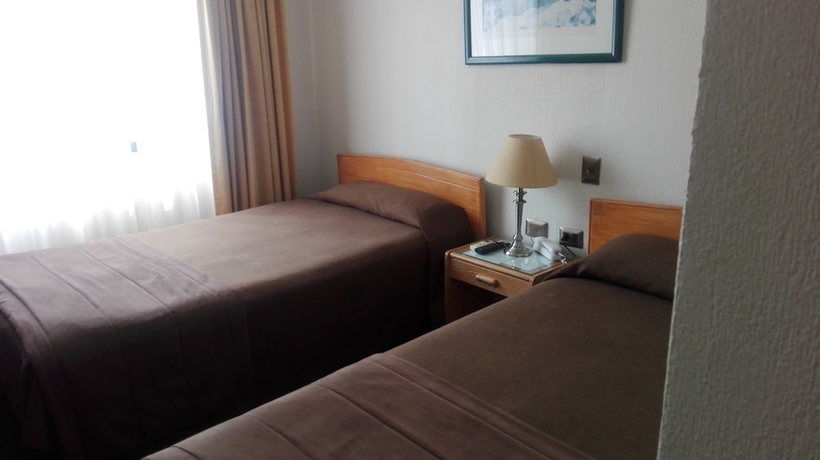 Imagen de la habitación del Hotel Mar&iacute;a Angola. Foto 8