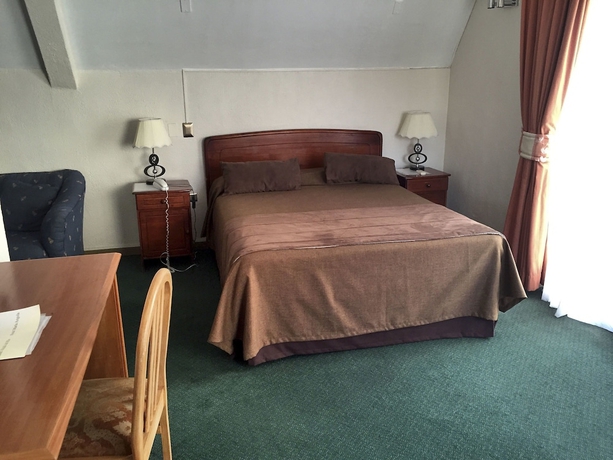 Imagen de la habitación del Hotel Mar&iacute;a Angola. Foto 9