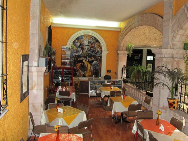 Imagen del bar/restaurante del Hotel María Benita. Foto 2