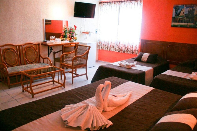 Imagen de la habitación del Hotel María De La Luz. Foto 9