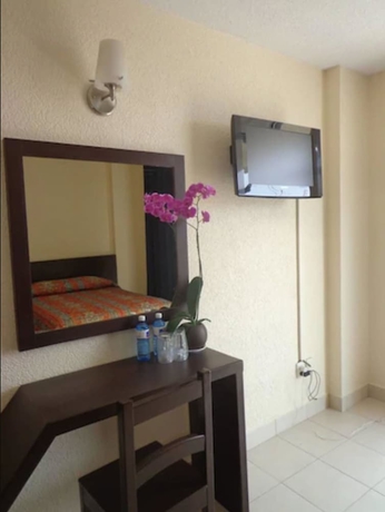 Imagen de la habitación del Hotel Mar&iacute;a Eugenia, Tuxtla Guti&eacute;rrez. Foto 2