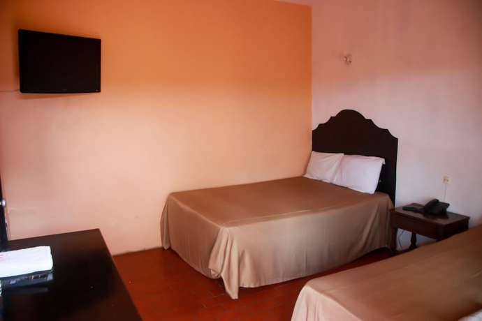 Imagen de la habitación del Hotel Mar&iacute;a Ines. Foto 7