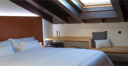 Imagen de la habitación del Hotel María Pacheco Hotel Boutique. Foto 4