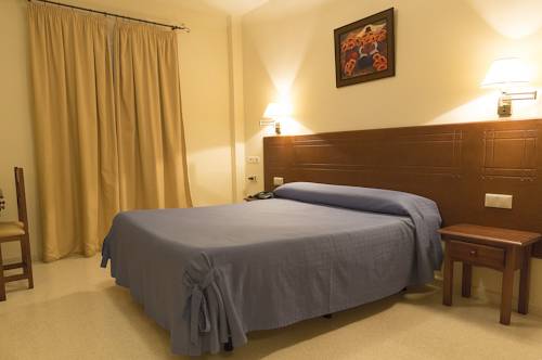 Imagen de la habitación del Hotel María, Posadas. Foto 9