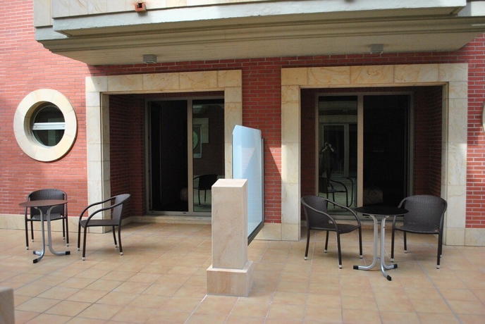 Imagen de la habitación del Hotel Marítimo Ris y Apartamentos. Foto 10