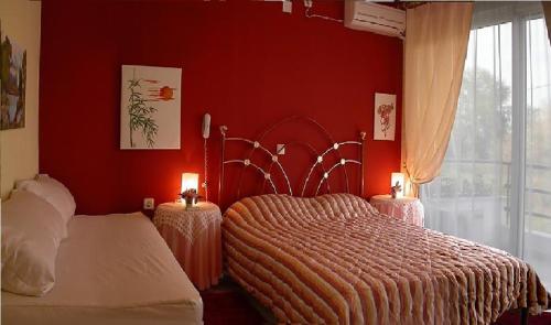 Imagen general del Hotel Maria-louiza. Foto 2