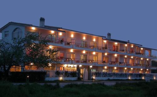 Imagen de la habitación del Hotel Maria-louiza. Foto 8