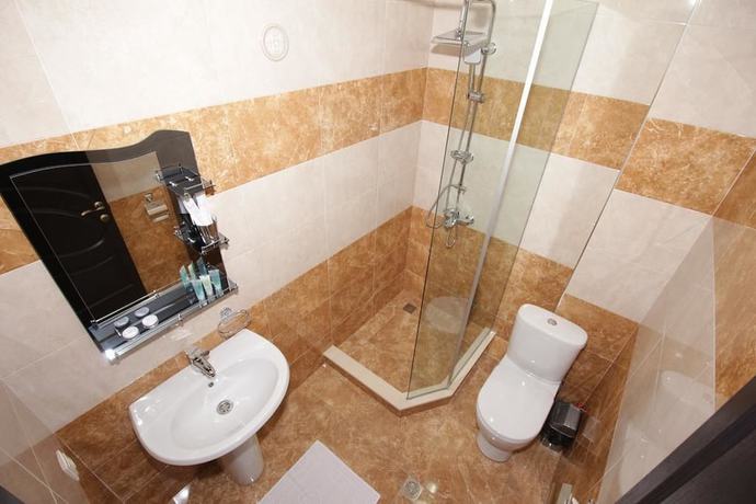 Imagen de la habitación del Hotel Marialuis. Foto 8