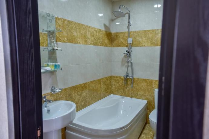 Imagen de la habitación del Hotel Marialuis. Foto 12