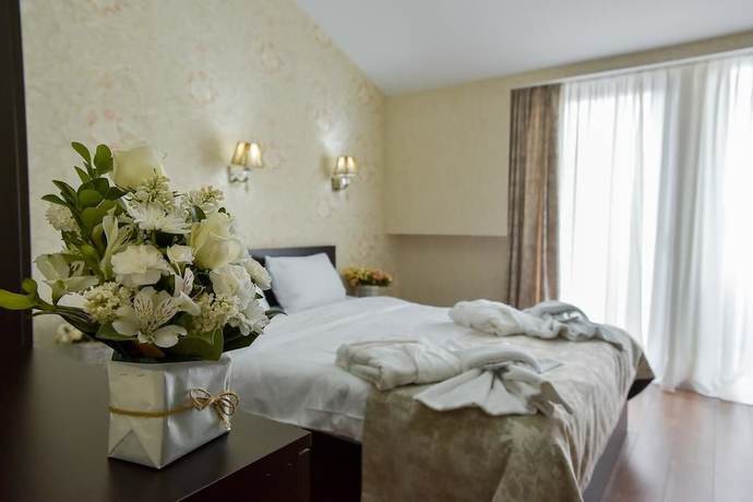 Imagen de la habitación del Hotel Marialuis. Foto 15