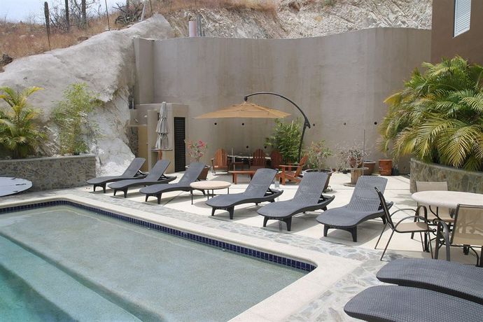 Imagen de los exteriores del Hotel Mariamar Suites. Foto 11