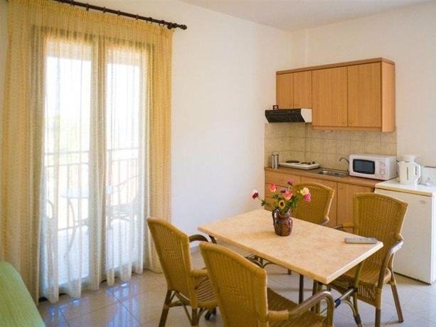 Imagen general del Hotel Mariamare Apts. Foto 8