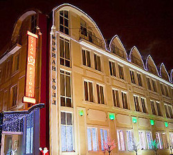 Imagen de los exteriores del Hotel MarianHall. Foto 8