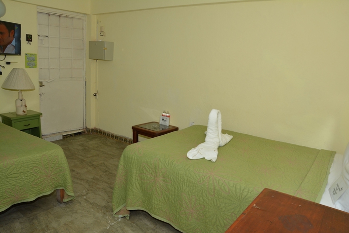 Imagen de la habitación del Hotel Mariana Beach. Foto 3