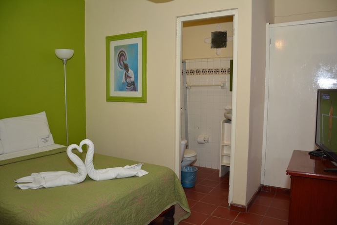 Imagen de la habitación del Hotel Mariana Beach. Foto 10