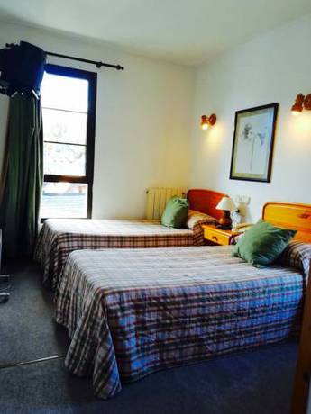 Imagen de la habitación del Hotel Mariana, Tramacastilla De Tena. Foto 12