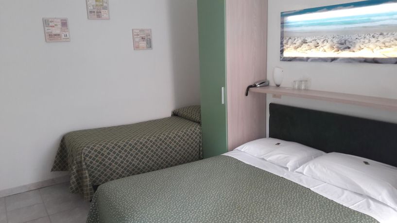 Imagen de la habitación del Hotel Mariani, Camaiore. Foto 2