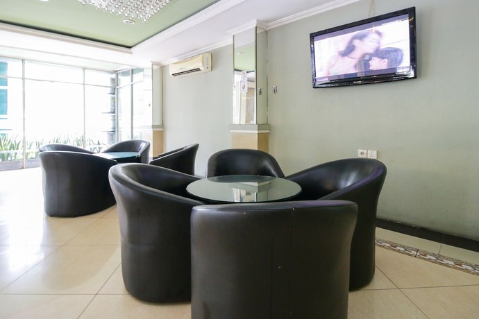 Imagen de los interiores del Hotel Mariani International. Foto 19
