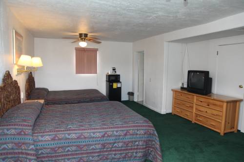 Imagen de la habitación del Hotel Marianna Inn Panguitch. Foto 7