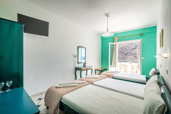 Imagen de la habitación del Hotel Marianna, Santorini. Foto 6