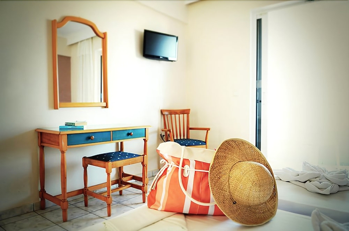 Imagen de la habitación del Hotel Marianna, Tigaki. Foto 4