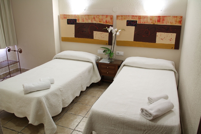 Imagen de la habitación del Hotel Mariano, Córdoba. Foto 9