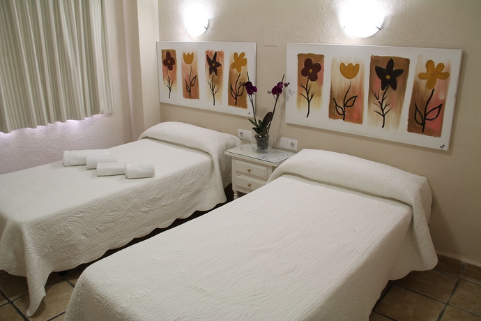 Imagen de la habitación del Hotel Mariano, Córdoba. Foto 11