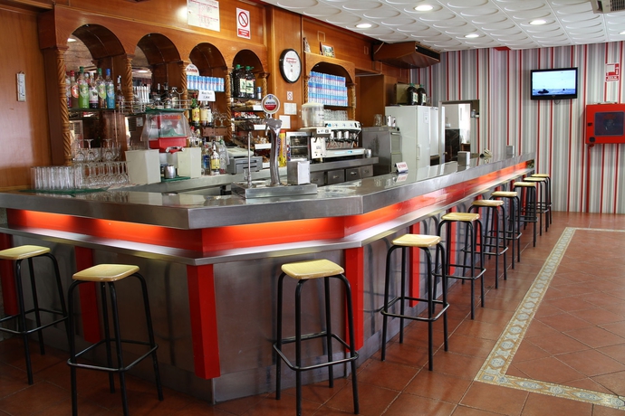 Imagen del bar/restaurante del Hotel Mariano, Córdoba. Foto 4