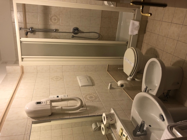 Imagen de la habitación del Hotel Mariano. Foto 17