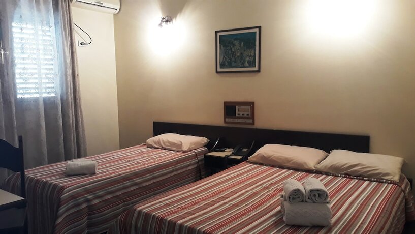 Imagen de la habitación del Hotel Mariano Palace. Foto 16