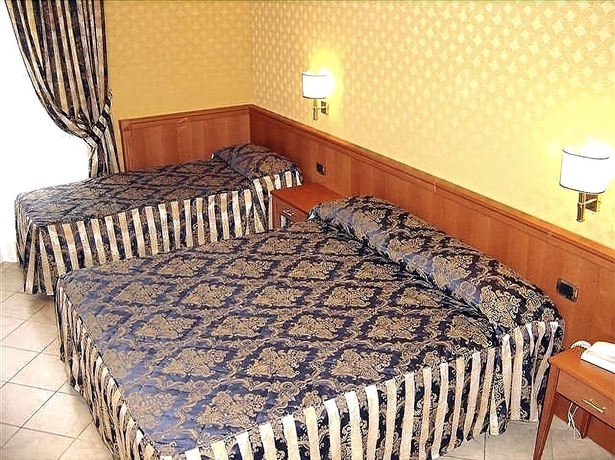 Imagen de la habitación del Hotel Mariano, Termini. Foto 8