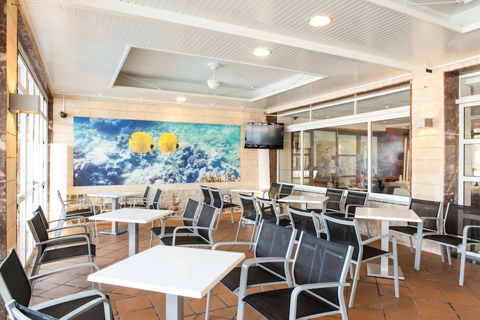 Imagen del bar/restaurante del Hotel Mariant. Foto 5