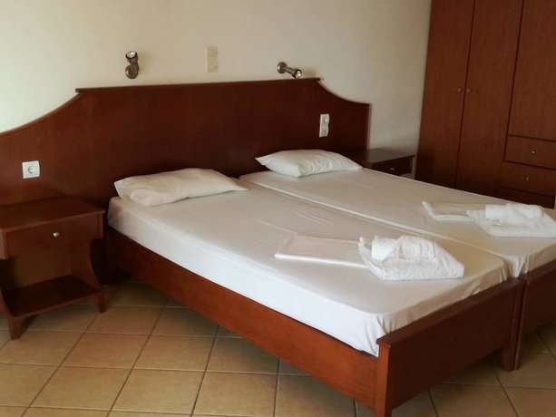 Imagen de la habitación del Hotel Marianthi. Foto 9