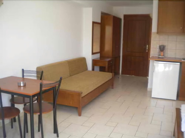 Imagen de la habitación del Hotel Marianthi. Foto 11