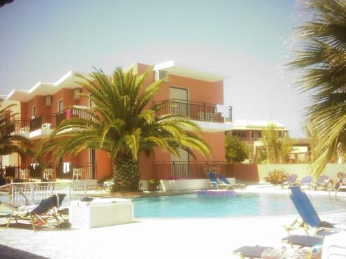 Imagen general del Hotel Maria\'s Beach. Foto 4