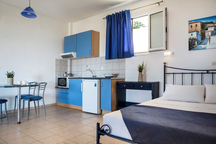 Imagen de la habitación del Hotel Marias Garden Apartments. Foto 11