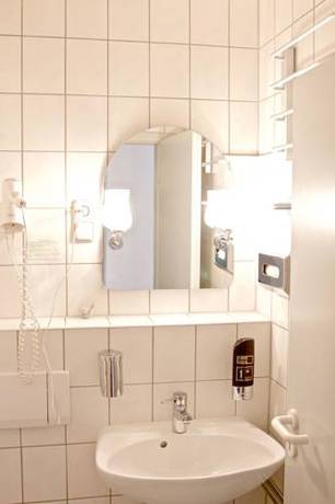 Imagen de la habitación del Hotel Marias Inn. Foto 9