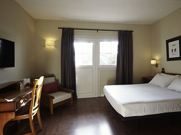 Imagen de la habitación del Hotel Maribel Sierra Nevada. Foto 2