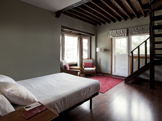 Imagen de la habitación del Hotel Maribel Sierra Nevada. Foto 3