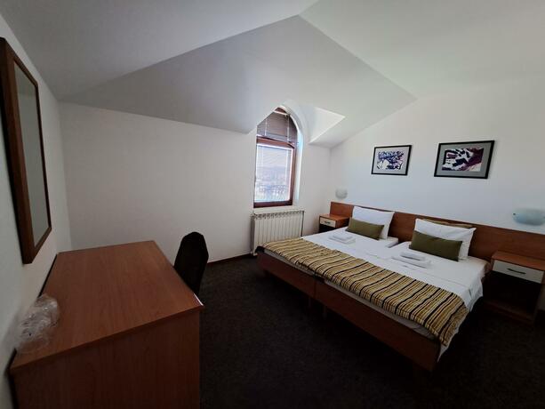 Imagen general del Hotel Marica. Foto 53