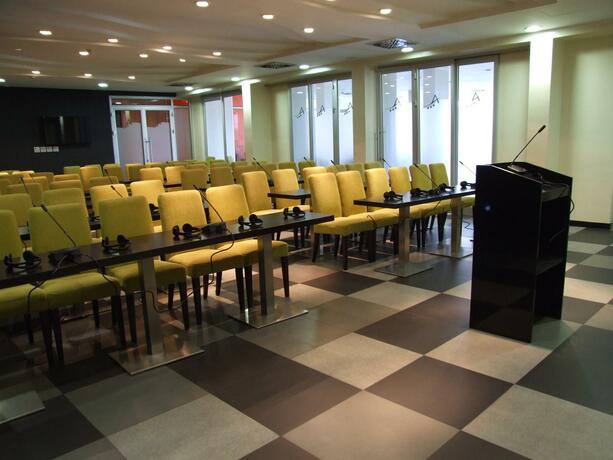 Imagen general del Hotel Marica. Foto 81