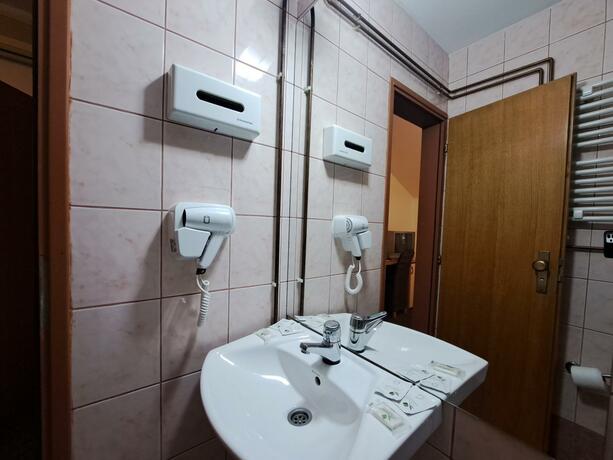 Imagen general del Hotel Marica, Niš. Foto 1