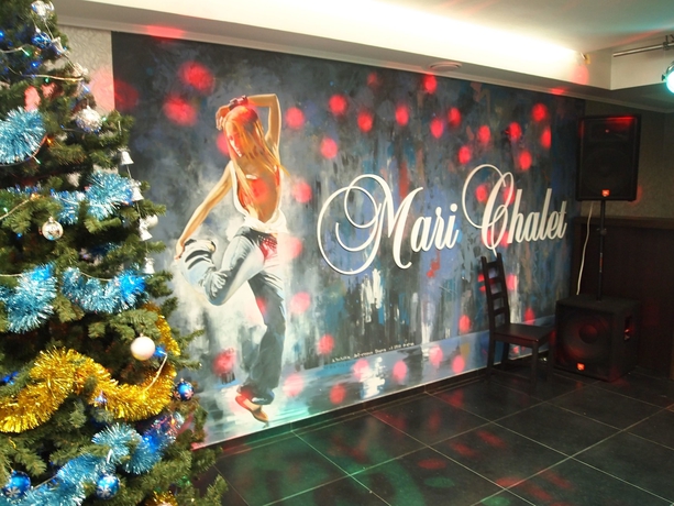 Imagen del bar/restaurante del Hotel Marichalet. Foto 4