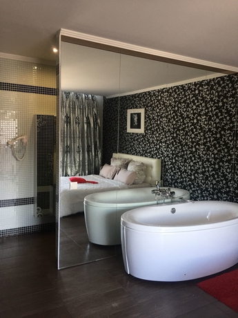 Imagen de la habitación del Hotel Marichalet. Foto 18