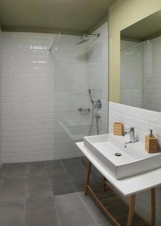 Imagen de la habitación del Hotel Marida. Foto 19