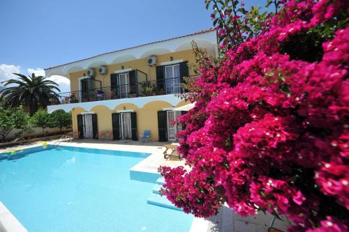 Imagen general del Hotel Marie, Acharavi. Foto 4