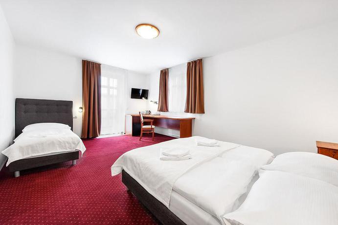 Imagen general del Hotel Marie Luisa. Foto 7