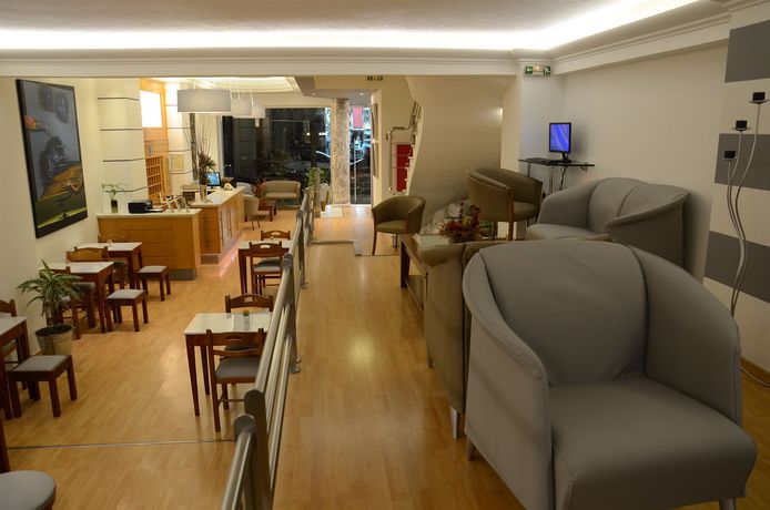 Imagen de la habitación del Hotel Marie Palace. Foto 6