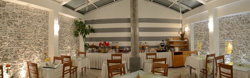 Imagen de la habitación del Hotel Marie Palace. Foto 8