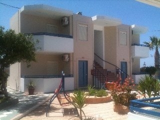 Imagen general del Hotel Mariekelly Apartments. Foto 3